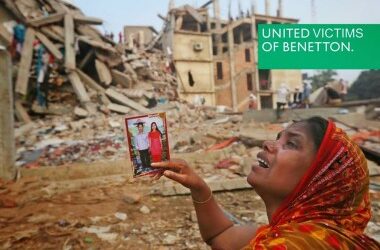 Activistes de tot el món reclamem a Benetton que pagui les indemnitzacions a les víctimes de Rana Plaza a Bangladesh