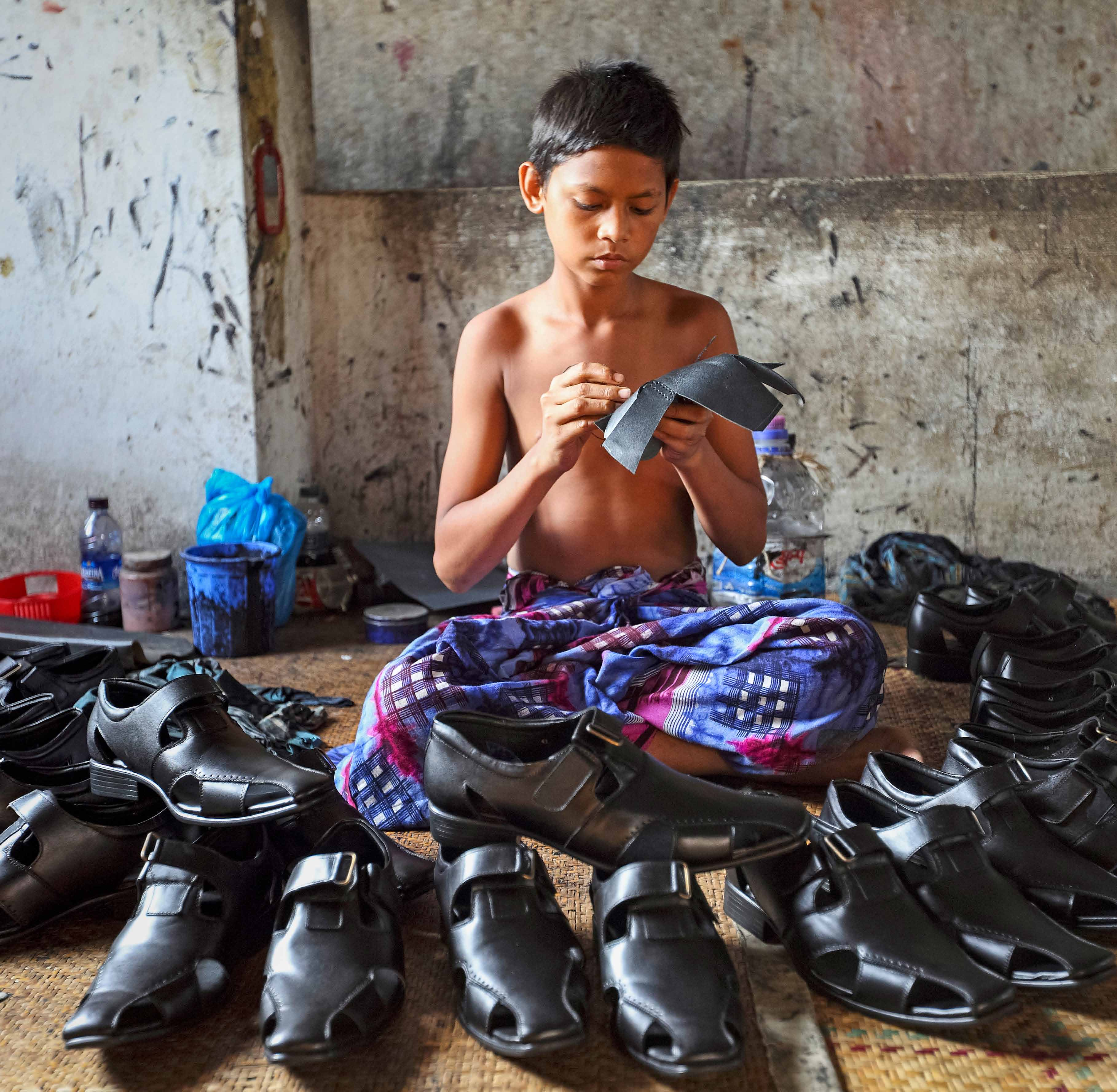 Estrenem exposició sobre la indústria del cuir i el calçat a Bangla Desh
