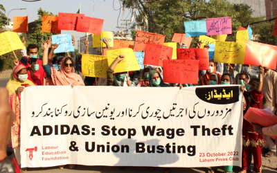 La campanya Pay Your Workers surt al carrer per demanar a Adidas que pagui les seves treballadores