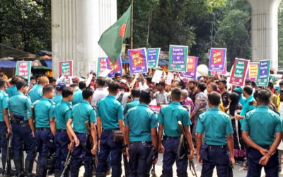 Un salari de 106 €/mes: el govern de Bangladesh ignora les desesperades reivindicacions de les treballadores i proposa un nou salari de misèria de 12.500 BDT.